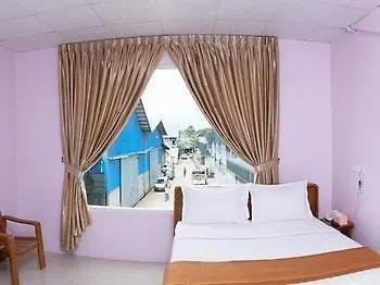 Aung Tha Pyay Hotel 2 Yangon 2*,
