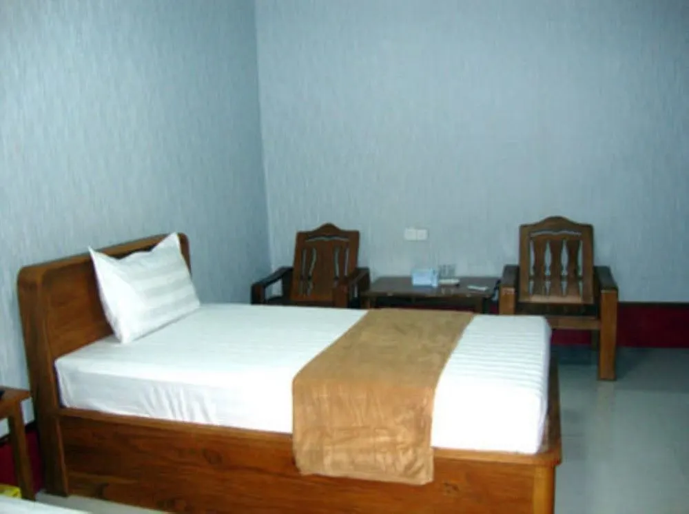 **  Aung Tha Pyay Hotel 2 Yangon Myanmar
