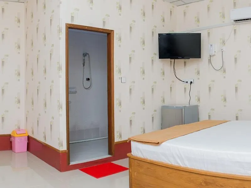 יאנגון Aung Tha Pyay Hotel 2
