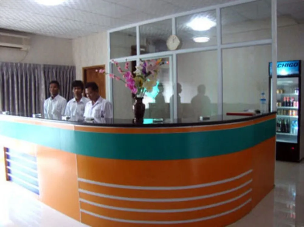 יאנגון Aung Tha Pyay Hotel 2